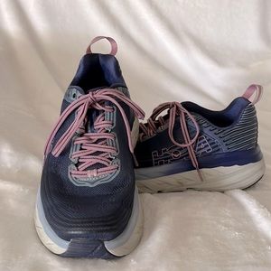 7 Wide width Hoka One One Bondi 6